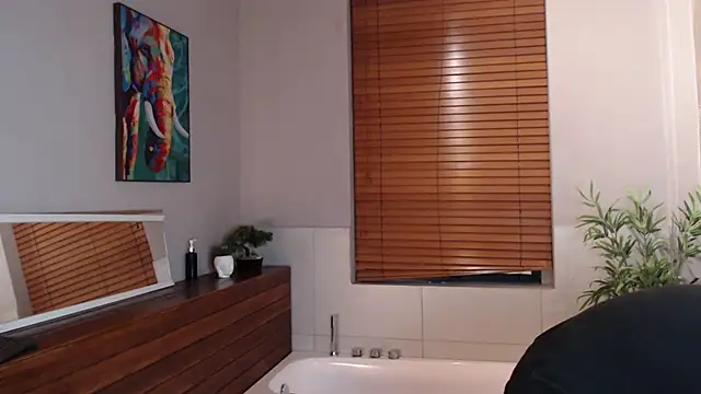 Snapshot of kamal_wolff chatting on March 2026 12:12:02 PM kamal wolff online show from March 2026 12:12:02 PM