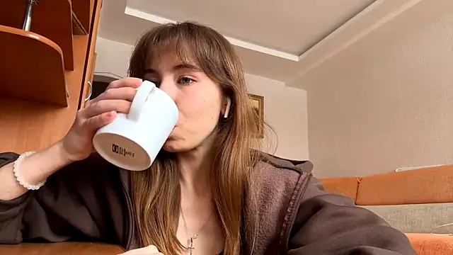 Snapshot of SerenaHawthorne chatting on March 2026 09:48:01 AM SerenaHawthorne online show from March 2026 09:48:01 AM