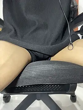 NniuAh online show from April 2026 10:08:02 AM