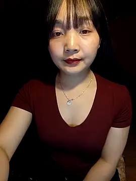 Snapshot of Myna5790 chatting on February 2026 02:40:02 PM Myna5790 online show from February 2026 02:40:02 PM