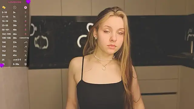 HinaVibe online show from March 2026 02:17:01 PM