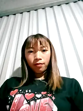 Xuka-xx online show from March 2026 05:26:01 PM