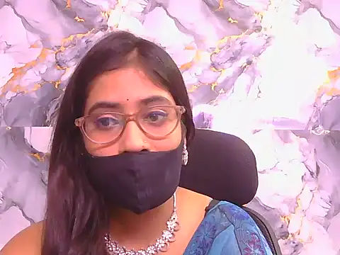 Snapshot of Aayesha-queen chatting on May 2026 04:41:01 AM Aayesha-queen online show from May 2026 04:41:01 AM