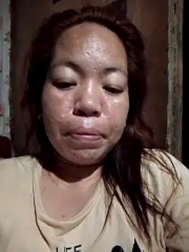 Snapshot of sweet_lhyn chatting on May 2026 01:06:01 PM sweet lhyn online show from May 2026 01:06:01 PM