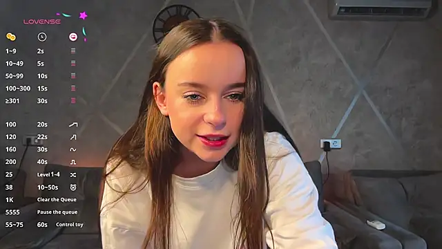 Snapshot of Lizy_Lu chatting on March 2026 12:33:02 PM Lizy Lu online show from March 2026 12:33:02 PM