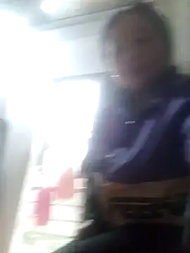 Snapshot of heesuu11 chatting on February 2026 12:32:01 AM heesuu11 online show from February 2026 12:32:01 AM