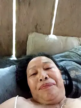 heesuu11 online show from April 2026 04:57:01 AM