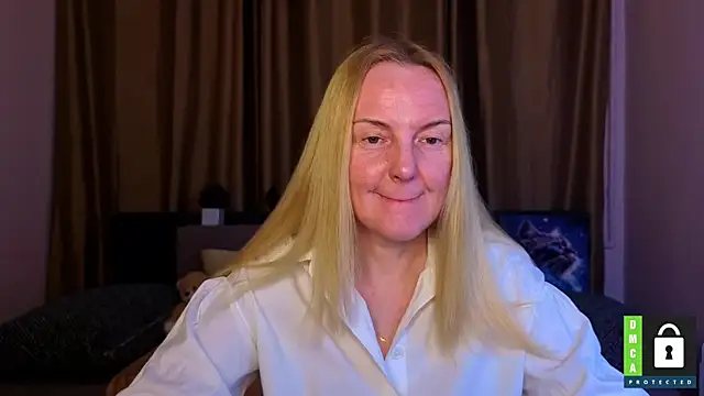 Snapshot of Bella_soulmate chatting on May 2026 11:28:01 AM Bella soulmate online show from May 2026 11:28:01 AM