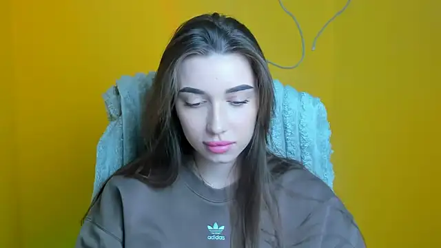 NikaMystic online show from March 2026 12:32:01 PM