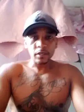 Snapshot of Rodr_go14 chatting on April 2026 03:35:02 PM Rodr go14 online show from April 2026 03:35:02 PM