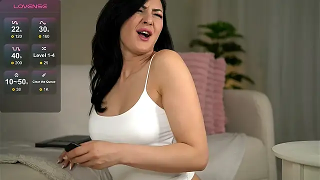 ClassyKatyy online show from April 2026 08:20:01 PM