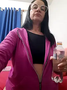 Snapshot of Camilegaucha chatting on June 2026 11:20:01 PM Camilegaucha online show from June 2026 11:20:01 PM