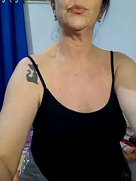 Snapshot of Camilegaucha chatting on August 2026 11:19:01 PM Camilegaucha online show from August 2026 11:19:01 PM