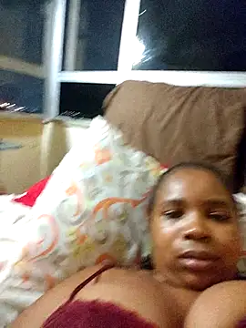 Snapshot of SexyEyes4 chatting on February 2026 06:16:01 PM SexyEyes4 online show from February 2026 06:16:01 PM