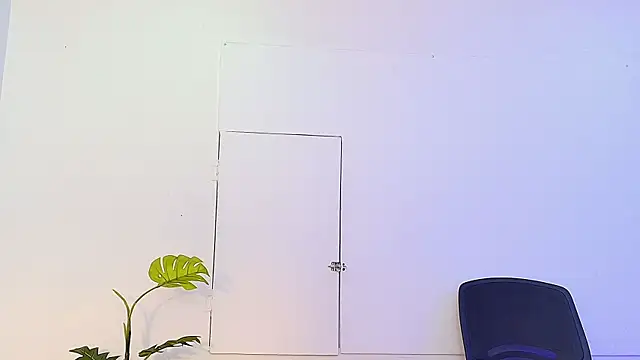 Adams Sanz online show from April 2026 07:12:02 PM