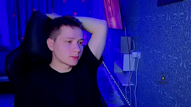 Karl Night  online show from February 2026 04:28:02 PM