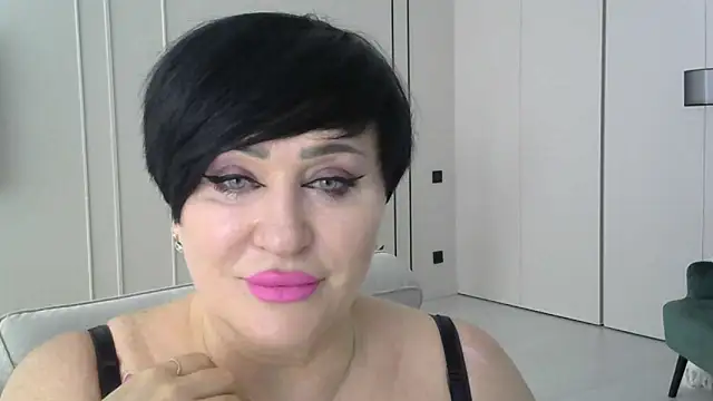 Kleotempt online show from April 2026 11:33:01 AM