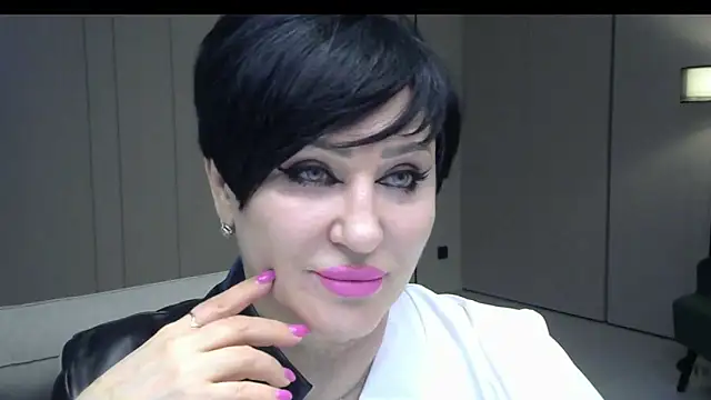 Kleotempt online show from April 2026 07:16:01 PM