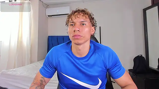 adam smiith1 online show from March 2026 01:28:01 PM