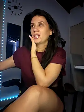 sashaaqueen online show from March 2026 06:31:02 AM