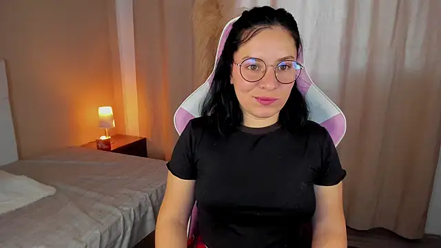 Dollhell online show from March 2026 11:06:01 AM