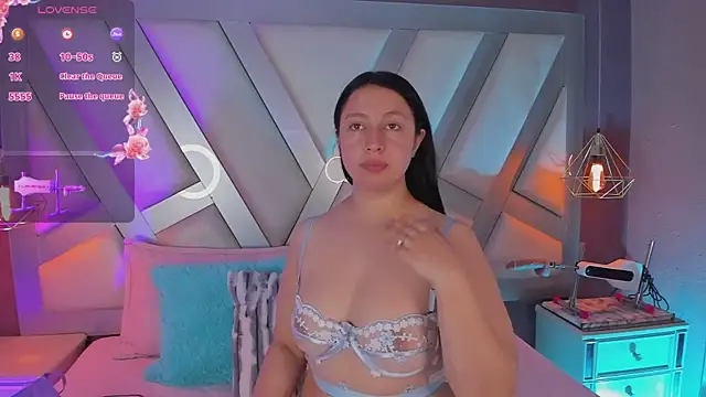 Snapshot of Ashleeyprincess01 chatting on July 2026 02:13:01 PM Ashleeyprincess01 online show from July 2026 02:13:01 PM
