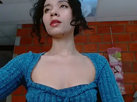 helena hadler online show from March 2026 10:58:02 PM