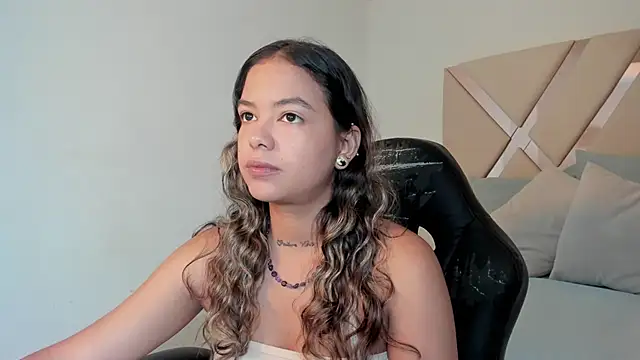 dulce lyraa1 online show from March 2026 07:58:02 PM