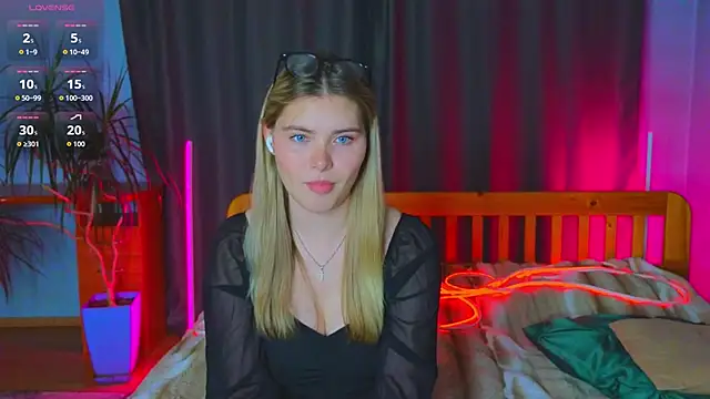 hornycharisma online show from April 2026 02:16:02 PM