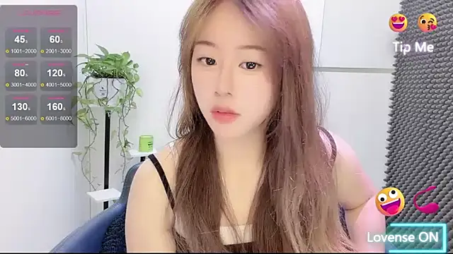 Snapshot of Baixi-01 chatting on July 2026 01:14:01 PM Baixi-01 online show from July 2026 01:14:01 PM