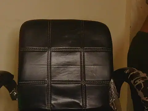 cute yashi online show from April 2026 01:14:01 PM