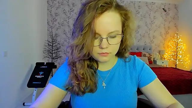 Snapshot of AngellaRud chatting on March 2026 11:23:01 AM AngellaRud online show from March 2026 11:23:01 AM