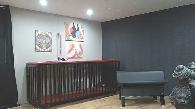 meesteresTirza online show from March 2026 12:51:02 PM