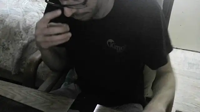 Snapshot of FiSTALiTY chatting on May 2026 02:12:01 PM FiSTALiTY online show from May 2026 02:12:01 PM