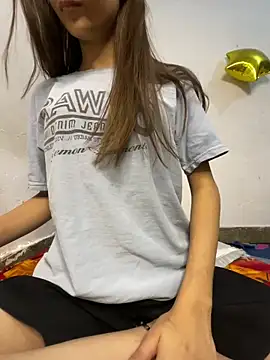 sexy liciy online show from February 2026 05:45:02 PM