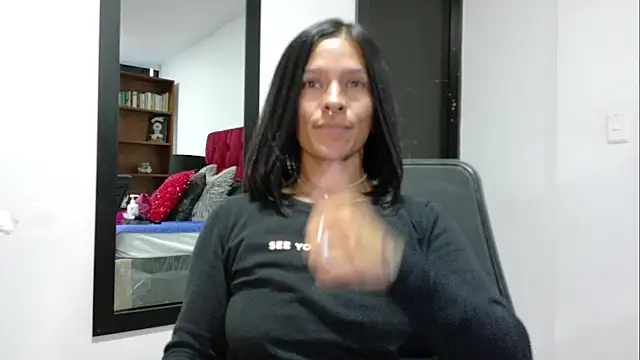 Amelie Blake online show from July 2026 05:15:01 PM