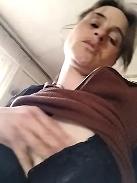 Stellary3752 online show from April 2026 10:44:01 AM