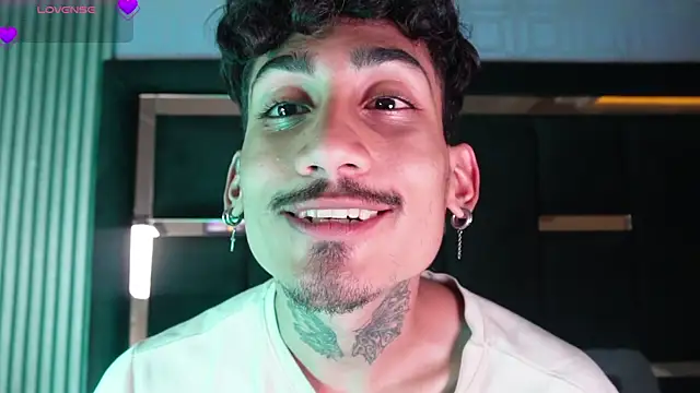 Dark Eros  online show from March 2026 03:39:01 AM