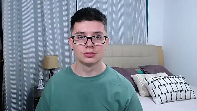 BlackFoXXX69 online show from April 2026 08:35:02 PM