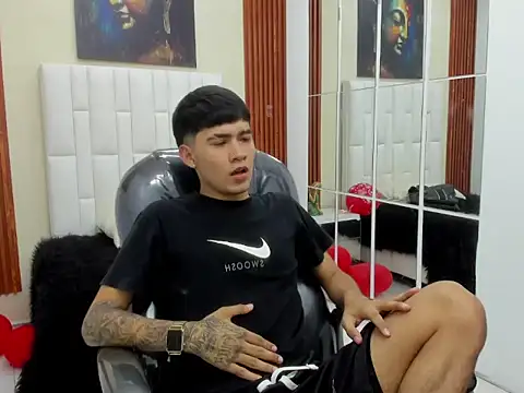 Snapshot of Thiago_collinss chatting on March 2026 10:15:02 PM Thiago collinss online show from March 2026 10:15:02 PM