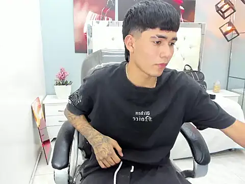 Thiago collinss online show from March 2026 02:04:02 AM