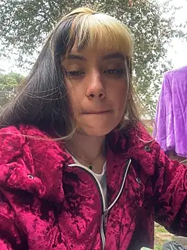 Sara 92 online show from March 2026 04:56:02 PM