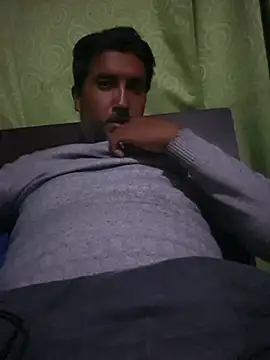 BRAD MATURE online show from April 2026 02:34:01 AM