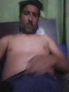 BRAD MATURE online show from April 2026 03:18:01 AM