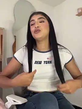 Misty-kat online show from April 2026 06:06:01 PM