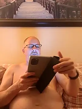 Snapshot of WorthingtonM3 chatting on February 2026 03:51:02 AM WorthingtonM3 online show from February 2026 03:51:02 AM