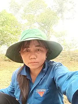 lyly sexx online show from March 2026 08:26:33 AM