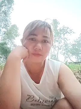 lyly sexx online show from April 2026 10:46:02 PM