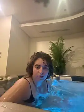 Snapshot of yassiestar chatting on February 2026 12:49:01 PM yassiestar online show from February 2026 12:49:01 PM