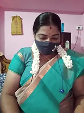 Snapshot of tamil_lathikaaa chatting on April 2026 05:41:01 PM tamil lathikaaa online show from April 2026 05:41:01 PM